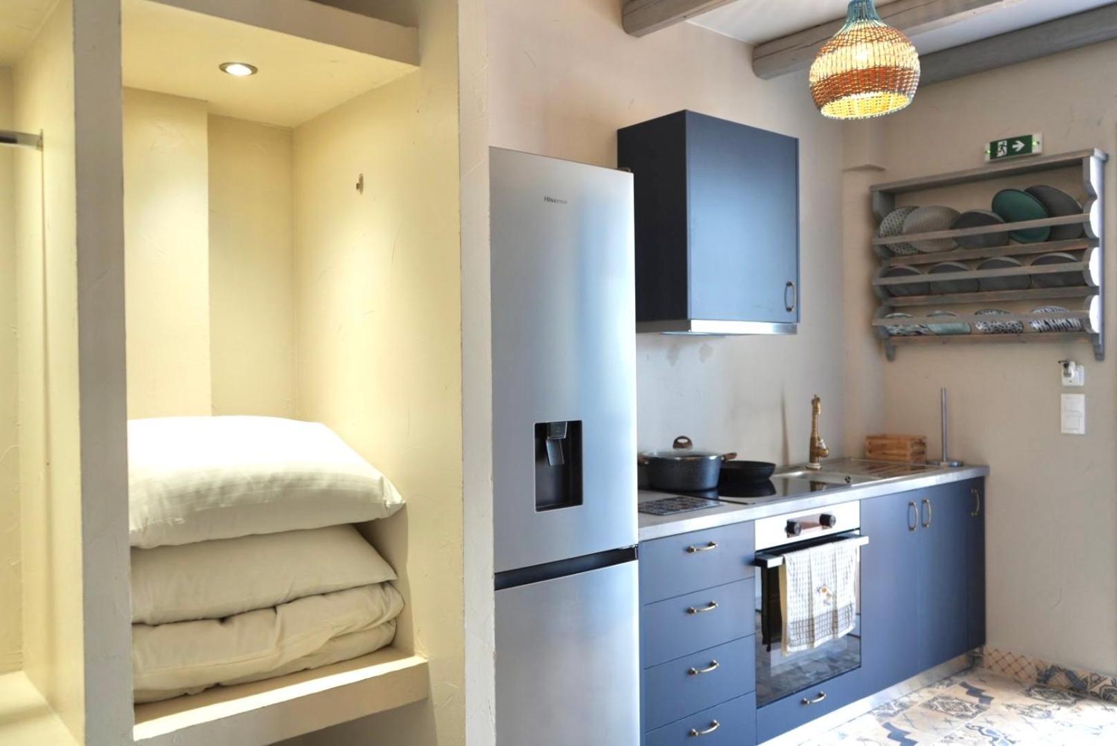 George Suites Stegna Archangelos  Extérieur photo