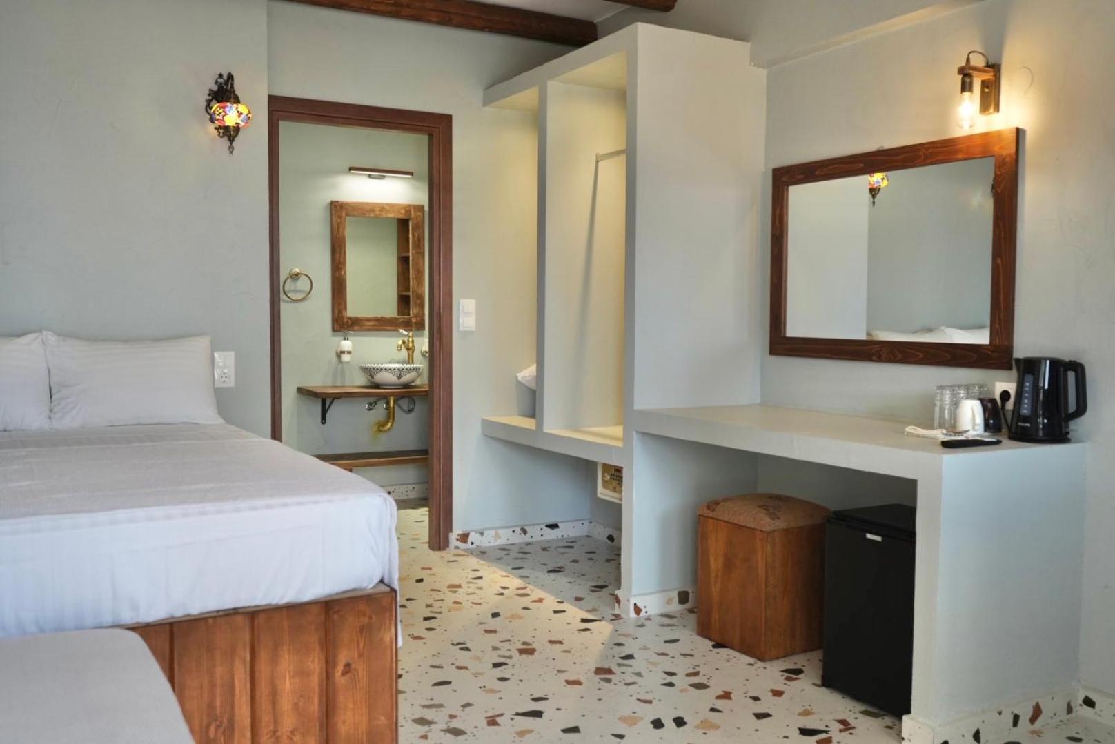 George Suites Stegna Archangelos  Extérieur photo